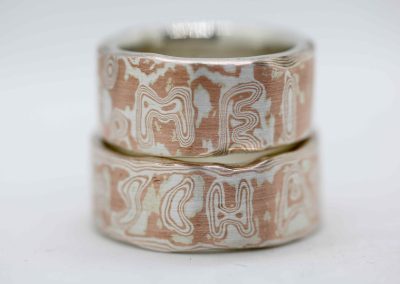 Eheringe Mokume Gane (Silber und Kupfer) mit Inschrift