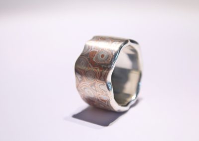 Mokume Gane Ring aus Silber, Palladium und Shakudo